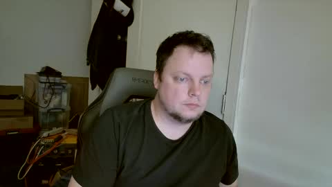 Snapshot of zissix chatting on 03/03/25, 08:00 zissix online show from 03/03/25, 08:00