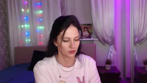 Zlata online show from 11/09/25, 03:54