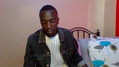 Snapshot of zlatann2012 chatting on 02/03/25, 08:13 Zlatann2012 online show from 02/03/25, 08:13