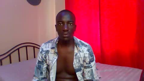 Snapshot of zlatann2012 chatting on 02/07/25, 10:50 Zlatann2012 online show from 02/07/25, 10:50
