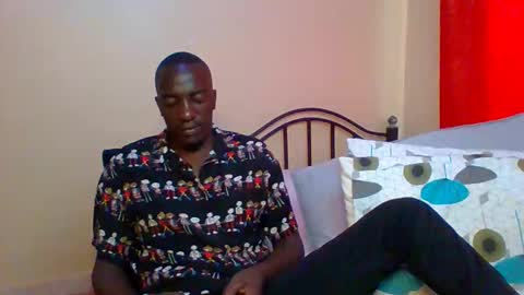 Snapshot of zlatann2012 chatting on 02/08/25, 06:43 Zlatann2012 online show from 02/08/25, 06:43