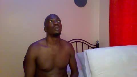 Snapshot of zlatann2012 chatting on 02/24/25, 04:27 Zlatann2012 online show from 02/24/25, 04:27