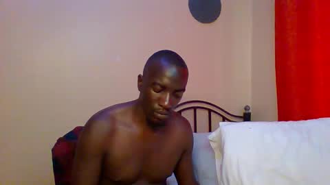 Snapshot of zlatann2012 chatting on 02/25/25, 03:16 Zlatann2012 online show from 02/25/25, 03:16