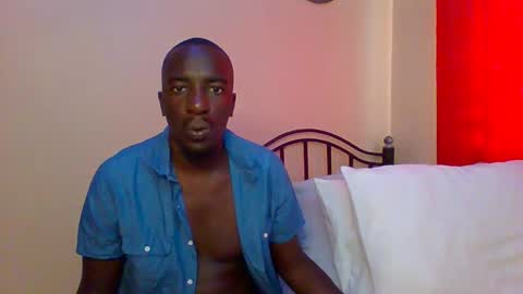 Snapshot of zlatann2012 chatting on 03/01/25, 10:02 Zlatann2012 online show from 03/01/25, 10:02