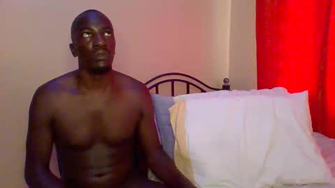 Snapshot of zlatann2012 chatting on 03/08/25, 01:14 Zlatann2012 online show from 03/08/25, 01:14