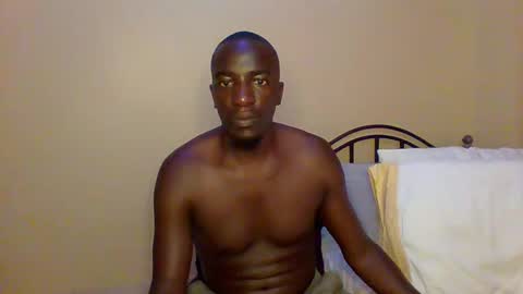 Snapshot of zlatann2012 chatting on 03/08/25, 06:05 Zlatann2012 online show from 03/08/25, 06:05