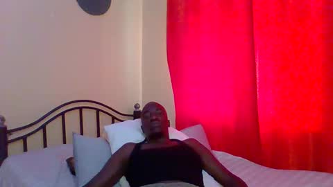Snapshot of zlatann2012 chatting on 03/09/25, 06:28 Zlatann2012 online show from 03/09/25, 06:28
