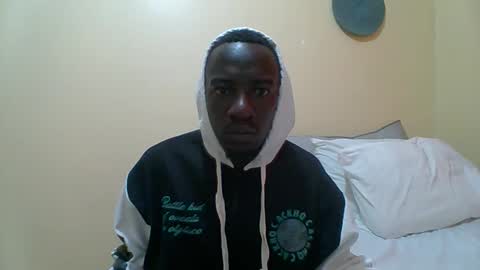 Zlatann2012 online show from 11/12/25, 03:40