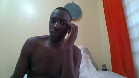 Zlatann2012 online show from 11/19/25, 06:57