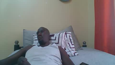 Zlatann2012 online show from 12/02/25, 10:20