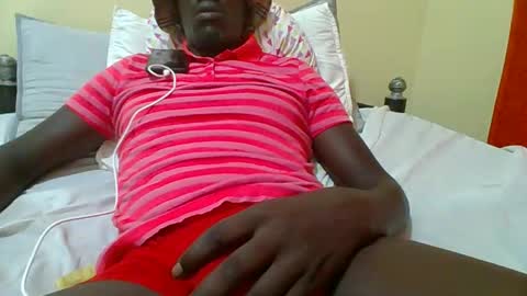 Snapshot of zlatann2012 chatting on 01/13/26, 08:47 Zlatann2012 online show from 01/13/26, 08:47