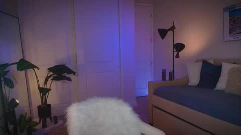 Zara  Join next live  at 5PM EST  online show from 10/16/25, 09:38