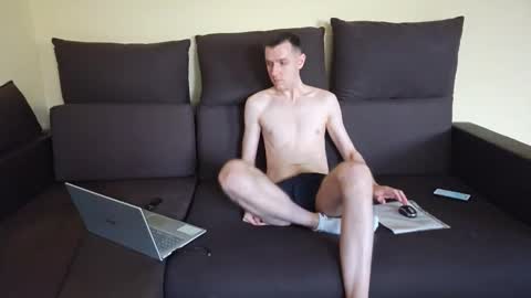 Taylor Wolf online show from 10/03/25, 01:19
