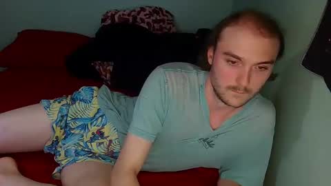 Snapshot of znda2002 chatting on 09/19/25, 12:56 znda2002 online show from 09/19/25, 12:56