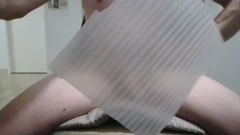 Snapshot of zobilov chatting on 12/15/24, 04:26 zobilov online show from 12/15/24, 04:26