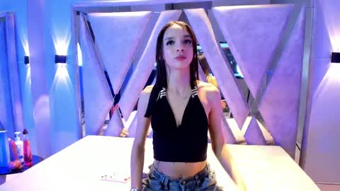 Snapshot of zoe_444_ chatting on 05/06/26, 03:57 Zoe online show from 05/06/26, 03:57