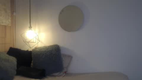 zoe__baker online show from 04/22/26, 02:29