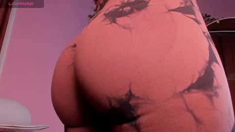 Zoe Baker online show from 04/20/26, 04:21