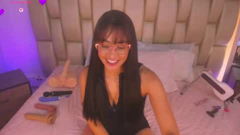 Your new obsession online show from 06/18/26, 04:02