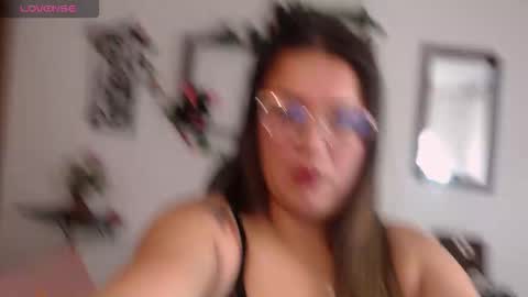 zoe_bj online show from 12/15/25, 08:57