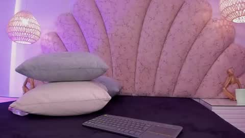 zoe_blosson online show from 05/19/26, 02:51