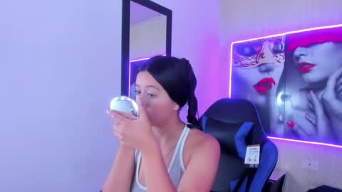 Z O E online show from 01/17/26, 07:50