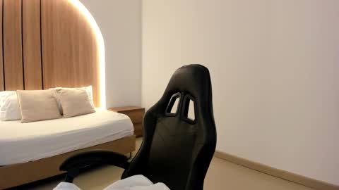 Snapshot of zoe_danae_ chatting on 01/06/26, 11:58 Zoe online show from 01/06/26, 11:58