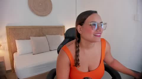 Zoe  online show from 07/01/26, 12:51