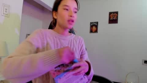 zoe_dear online show from 04/15/26, 07:58