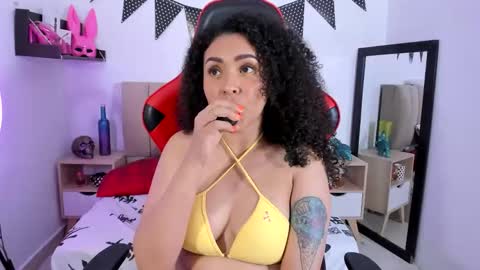 Zoe Gruber online show from 12/07/24, 01:58