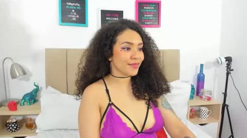 Zoe Gruber online show from 03/09/25, 03:54