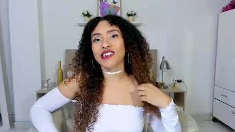 Zoe Gruber online show from 06/03/26, 12:35