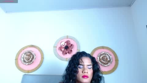 zoe_hecate online show from 04/28/26, 04:06
