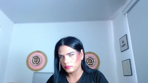 zoe_hecate online show from 05/27/26, 07:00