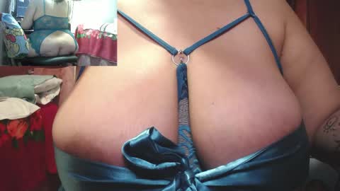 zoe hotxxx online show from 04/16/26, 02:07