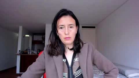 ZOE online show from 09/17/25, 10:33