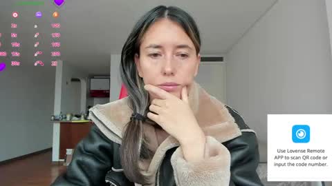 Snapshot of zoe_jeane_beker chatting on 06/02/26, 06:54 ZOE online show from 06/02/26, 06:54