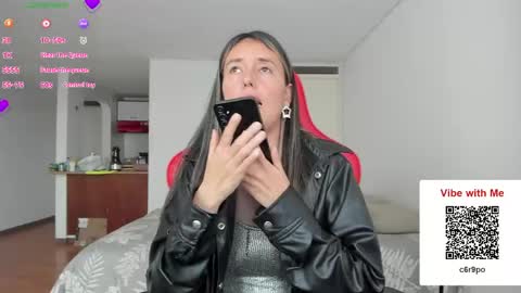 Snapshot of zoe_jeane_beker chatting on 06/04/26, 08:59 ZOE online show from 06/04/26, 08:59