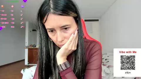 Snapshot of zoe_jeane_beker chatting on 06/26/26, 08:13 ZOE online show from 06/26/26, 08:13