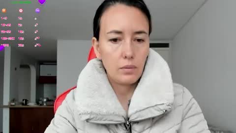 Snapshot of zoe_jeane_beker chatting on 06/29/26, 07:58 ZOE online show from 06/29/26, 07:58