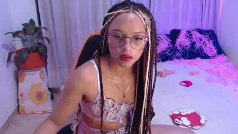 ZOE online show from 12/14/24, 04:34