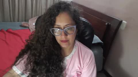 Zoe Koller online show from 09/16/25, 02:23