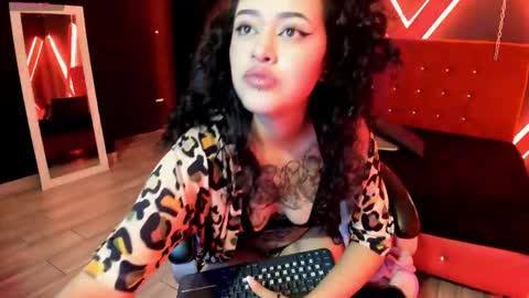 zoe  online show from 04/21/26, 03:57