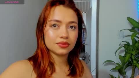 zoe_maddison19 online show from 12/20/25, 09:11