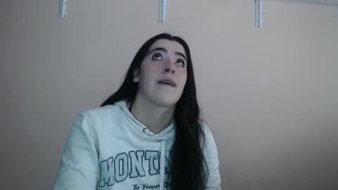 Zoe online show from 10/02/25, 06:15