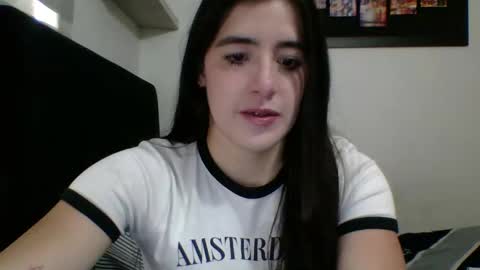 Zoe online show from 11/26/25, 06:20