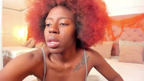 Zoe Novakk  online show from 11/02/25, 04:42