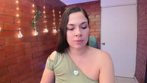 Snapshot of zoe_ringer chatting on 09/18/25, 03:14 Zoe online show from 09/18/25, 03:14