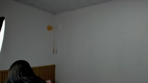 Snapshot of zoe_rivers chatting on 12/18/24, 11:02 Zoe online show from 12/18/24, 11:02