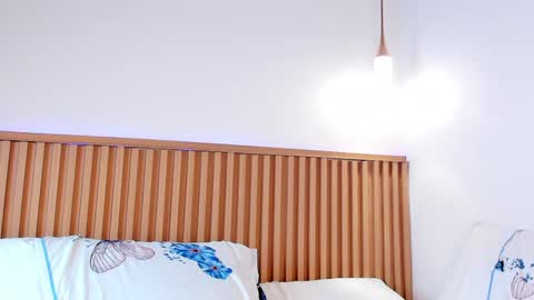 Snapshot of zoe_rivers chatting on 01/11/25, 05:29 Zoe online show from 01/11/25, 05:29